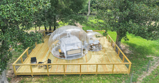 Modern bubble dome hotel experience attracting travelers