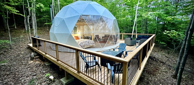 Luxury bubble dome hotel in Texas countryside